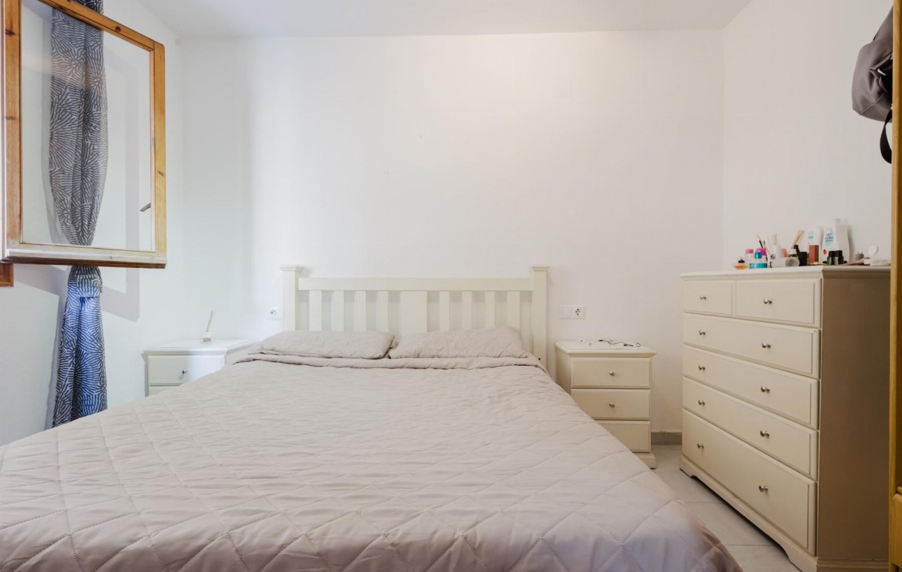 Sale - Apartment - Torrevieja - Acequion