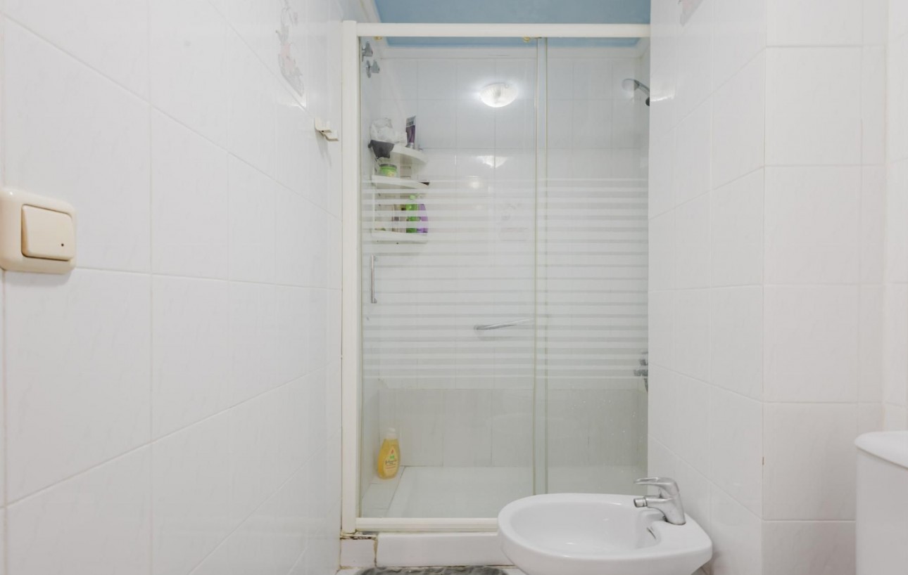 Sale - Apartment - Torrevieja - Acequion