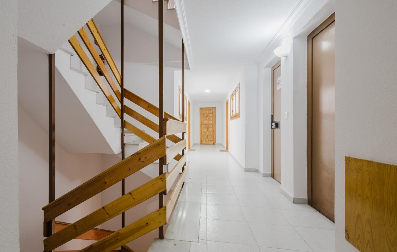 Sale - Apartment - Torrevieja - Acequion