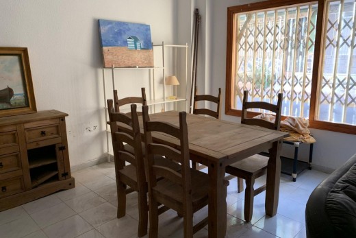 Sale - Study - Torrevieja - Playa de los locos