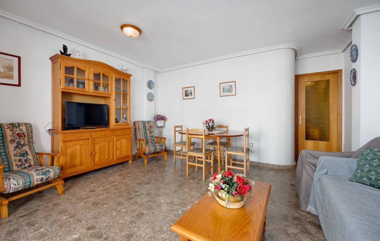 Resale - Wohnung - Torrevieja - Playa del cura