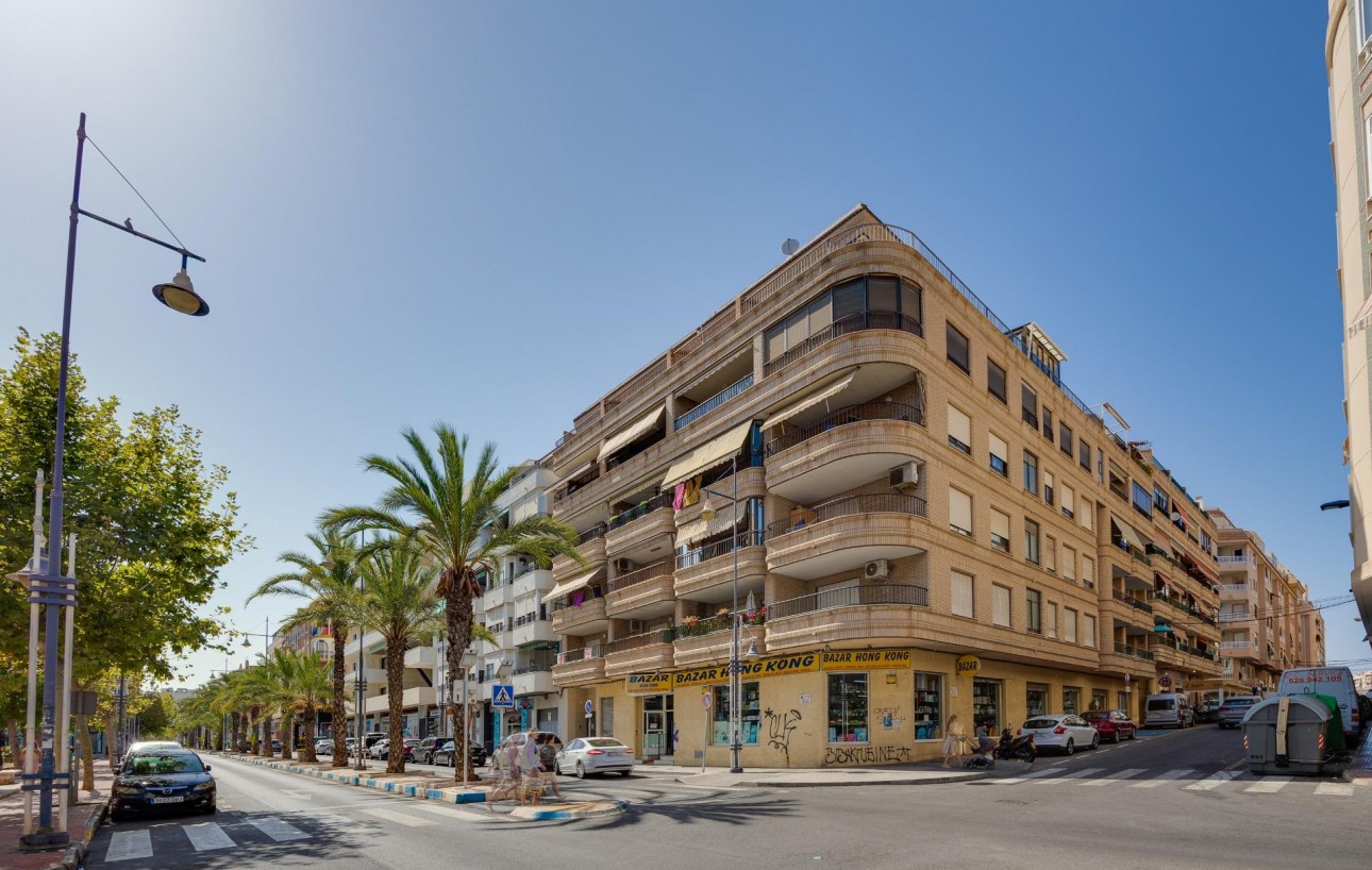 Resale - Wohnung - Torrevieja - Playa del cura