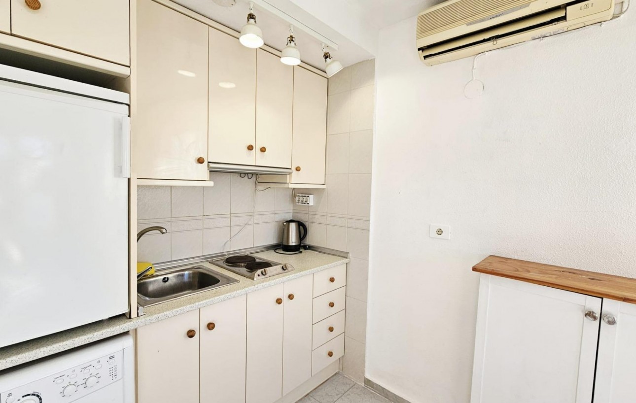 Sale - Study - Torrevieja - Torreblanca