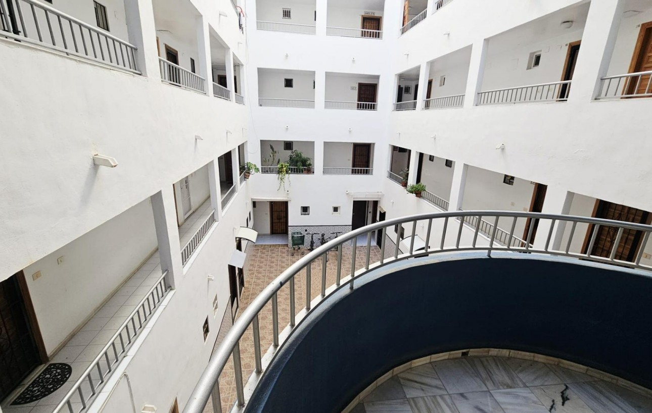 Sale - Study - Torrevieja - Torreblanca