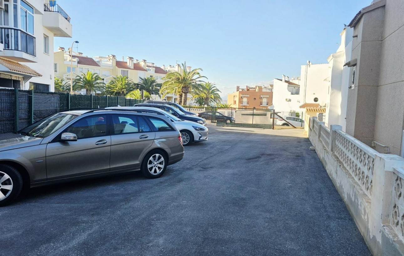 Sale - Study - Torrevieja - Torreblanca