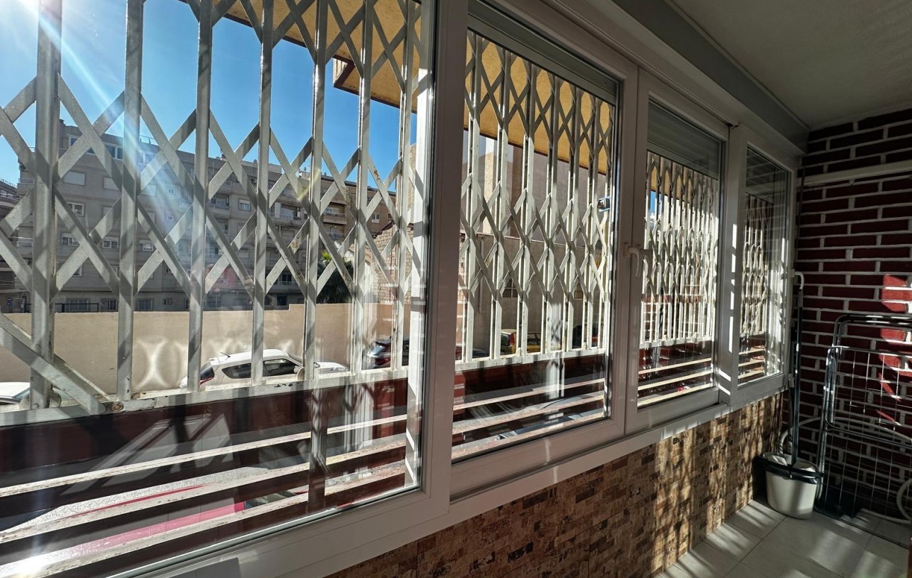 Revente - Appartement - Torrevieja - torrevieja