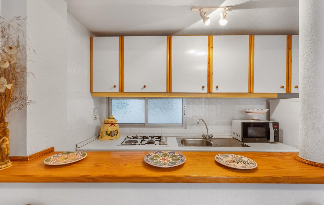 Resale - Lägenhet - Torrevieja - Curva del Palangre