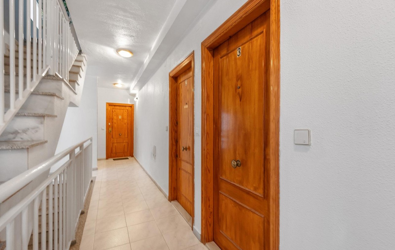 Resale - Lägenhet - Torrevieja - Curva del Palangre