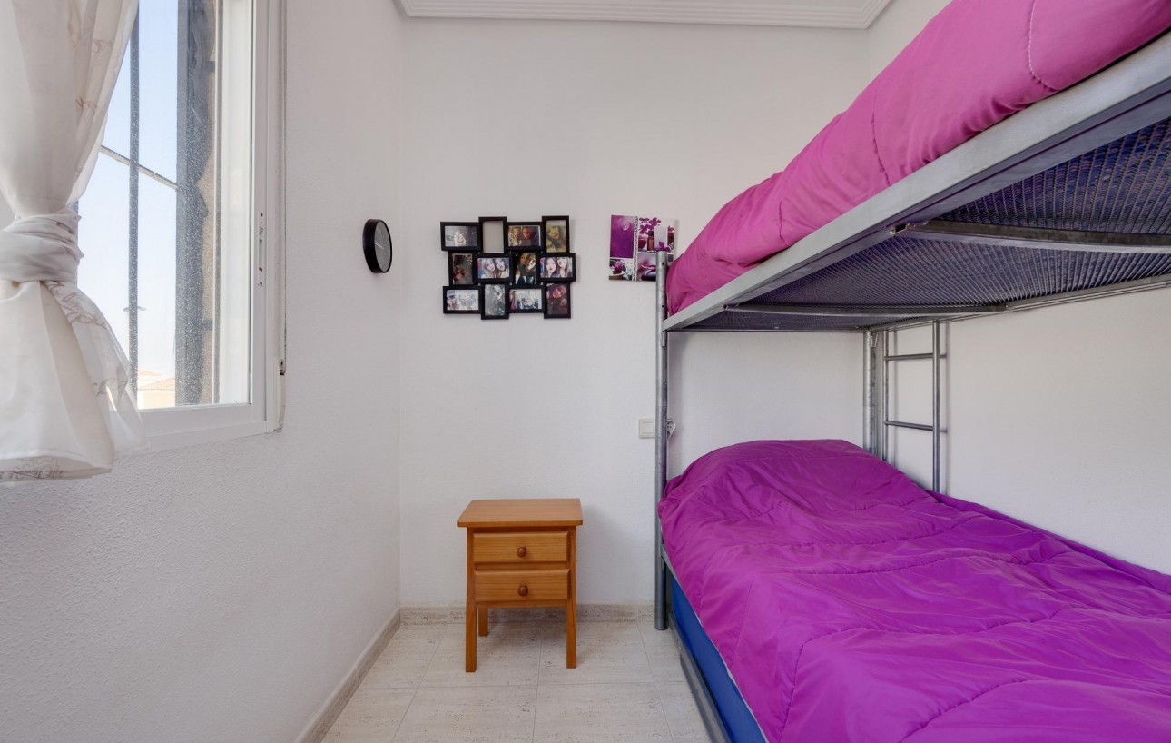 Sale - Bungalow Planta Alta - Torrevieja - Aguas Nuevas