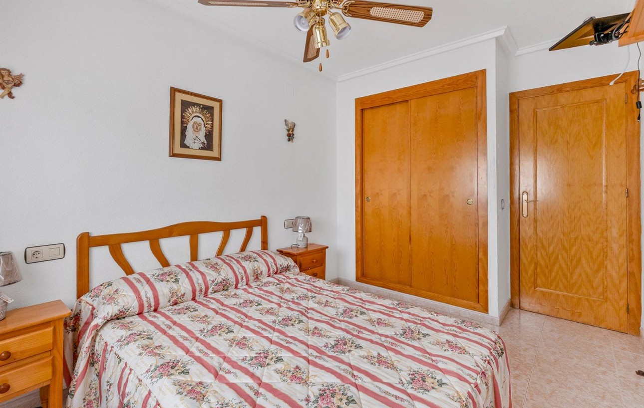 Sale - Bungalow - Torrevieja - Los Balcones - Los Altos del Edén