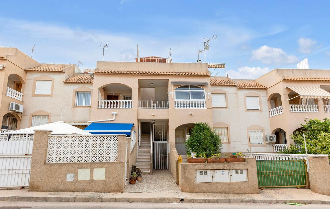 Sale - Bungalow - Torrevieja - Los Balcones - Los Altos del Edén