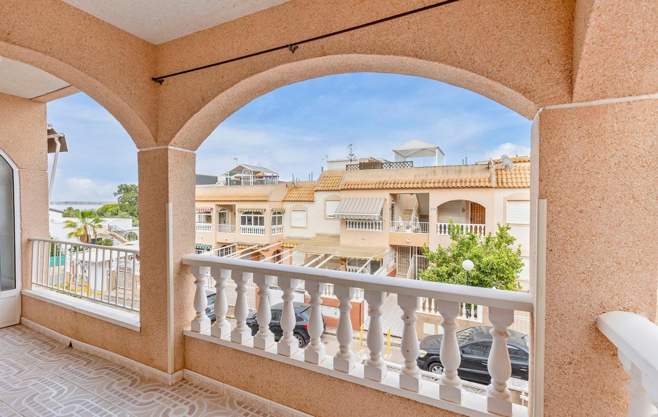Sale - Bungalow - Torrevieja - Los Balcones - Los Altos del Edén