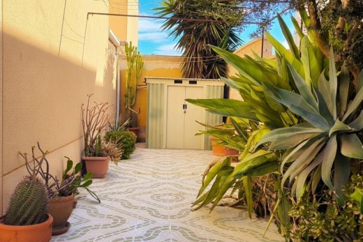 Sale - Bungalow Planta Baja - Torrevieja - Paraje natural