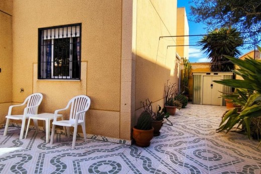 Sale - Bungalow Planta Baja - Torrevieja - Paraje natural