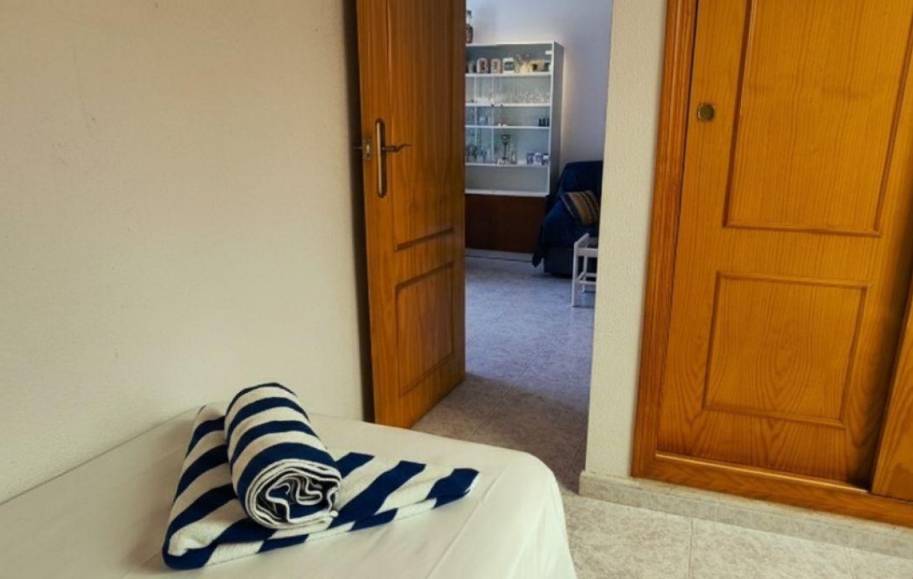 Sale - Bungalow Planta Baja - Torrevieja - Paraje natural