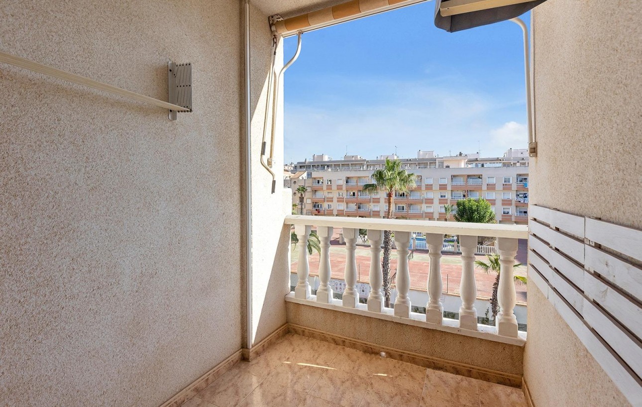 Sale - Apartment - Torrevieja - Playa del cura
