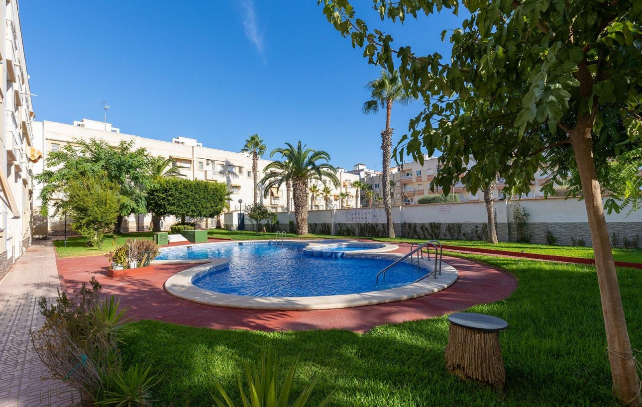 Sale - Apartment - Torrevieja - Playa del cura
