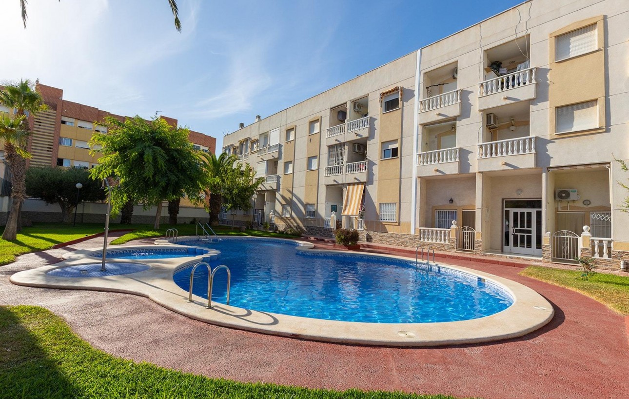 Sale - Apartment - Torrevieja - Playa del cura