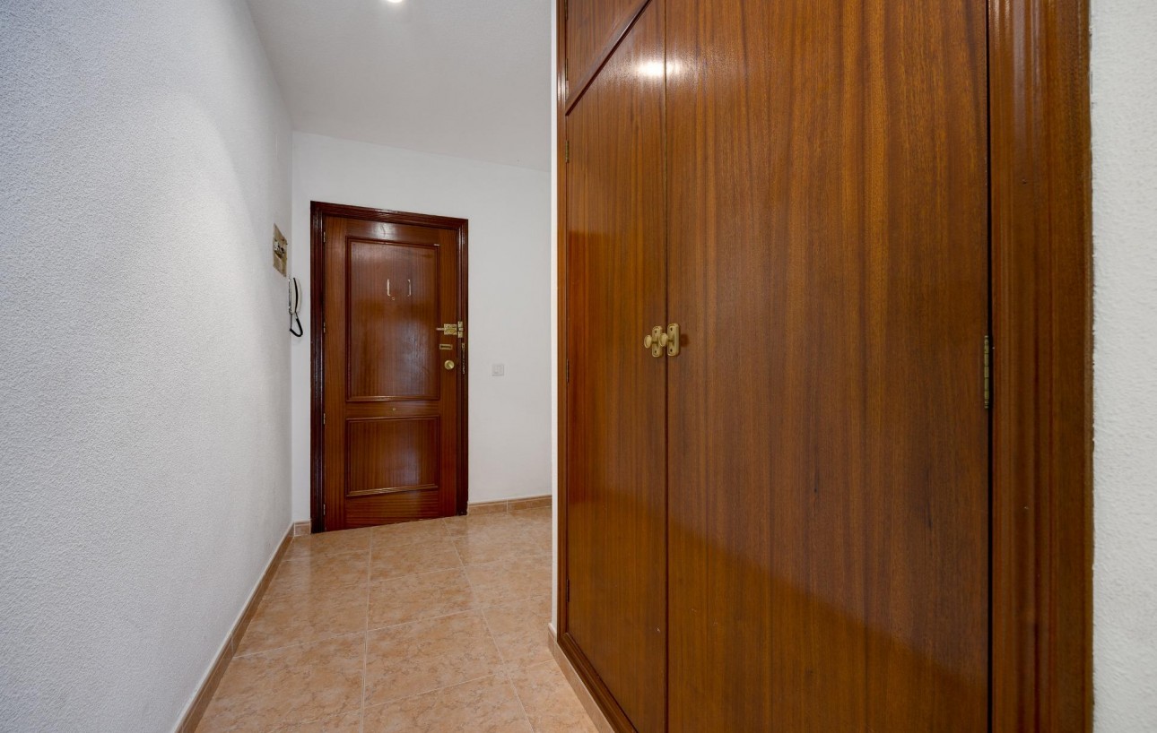 Sale - Study - Torrevieja - Centro