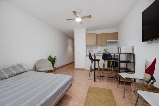 Sale - Study - Torrevieja - Centro