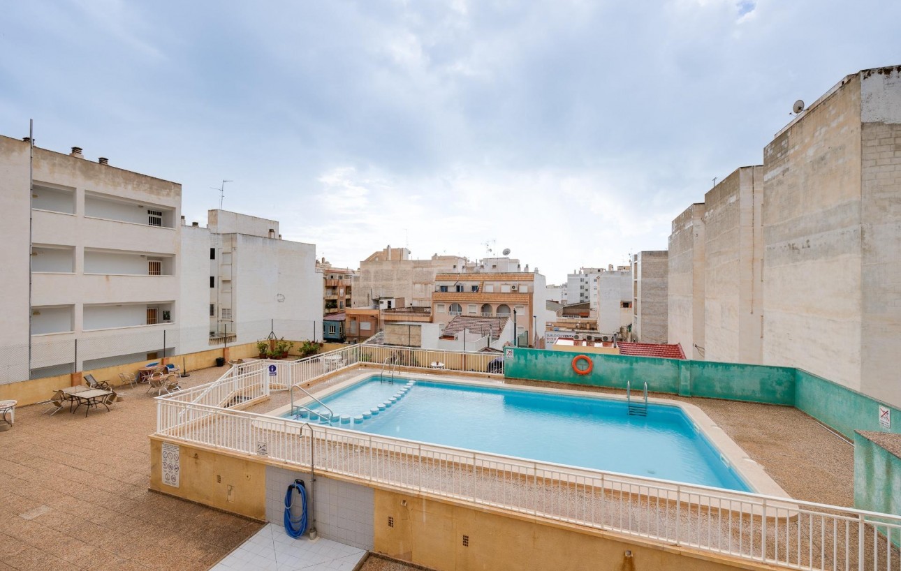 Sale - Study - Torrevieja - Centro