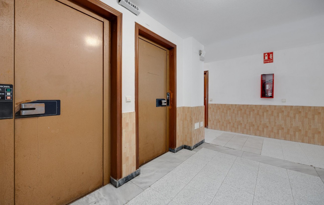 Sale - Study - Torrevieja - Centro