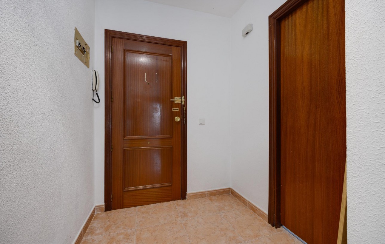 Sale - Study - Torrevieja - Centro