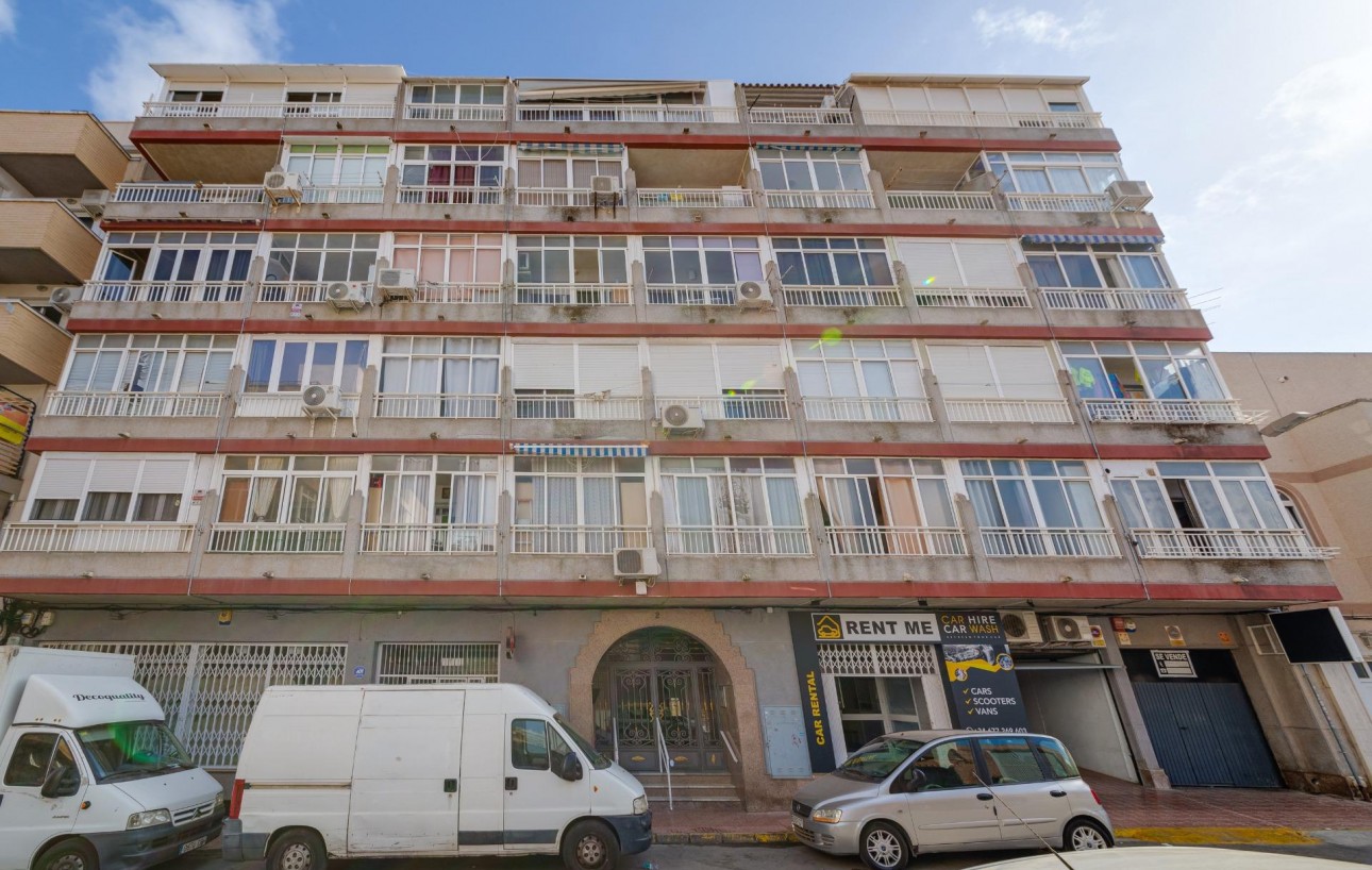 Sale - Study - Torrevieja - Centro