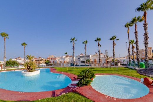 Resale - Chalet - Orihuela Costa - Los Altos