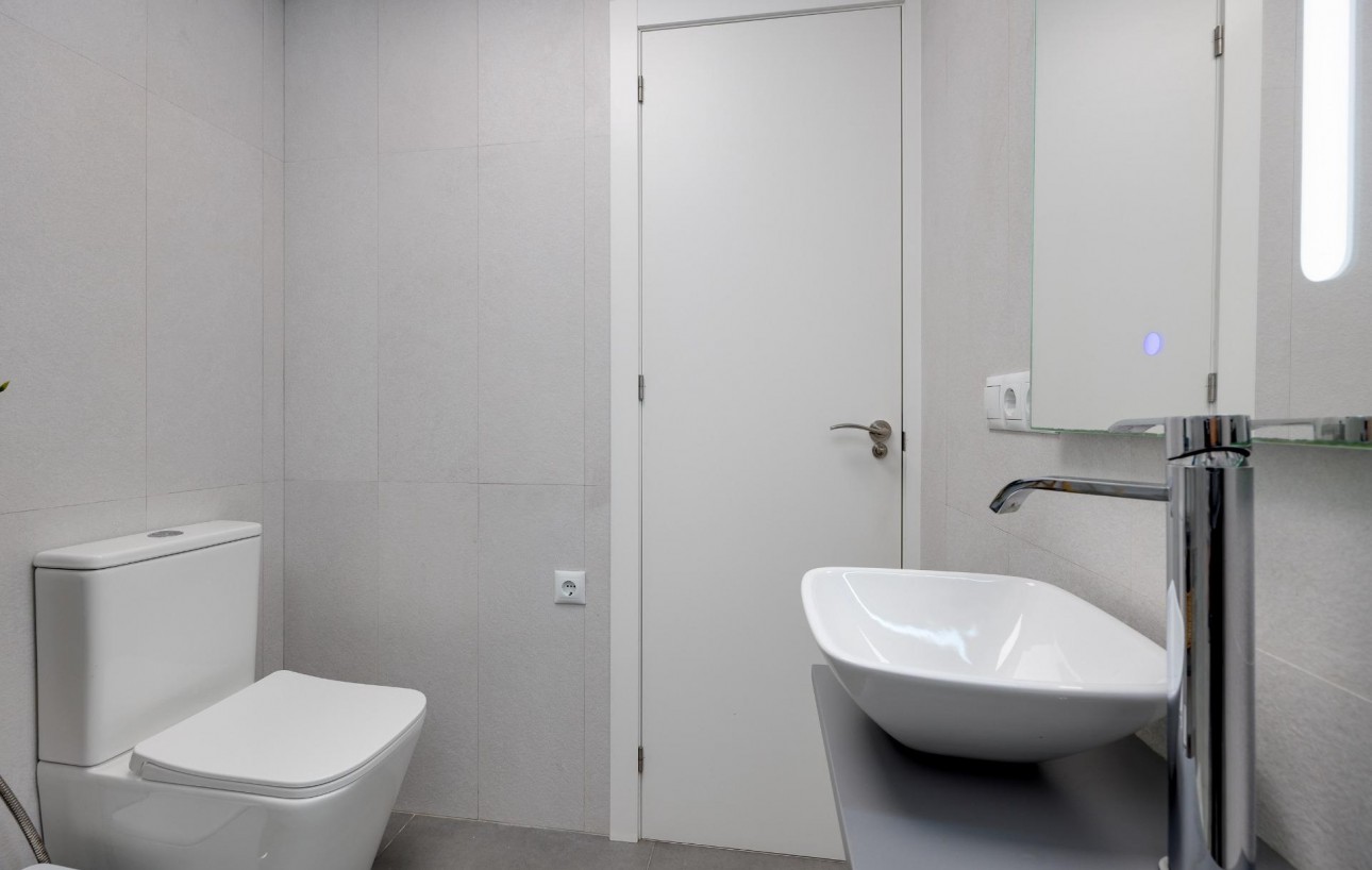 Venta - Apartamento - Torrevieja - Centro