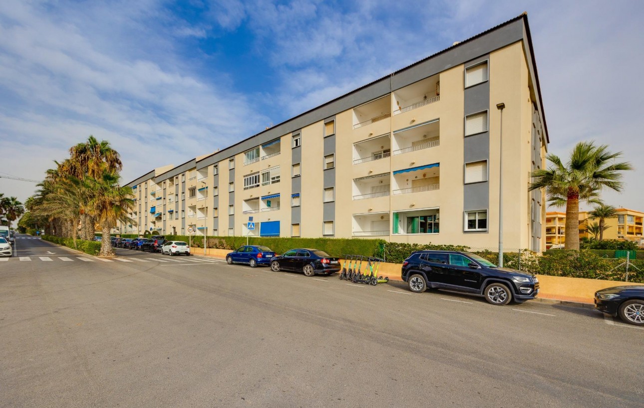 Resale - Wohnung - Torrevieja - Punta prima