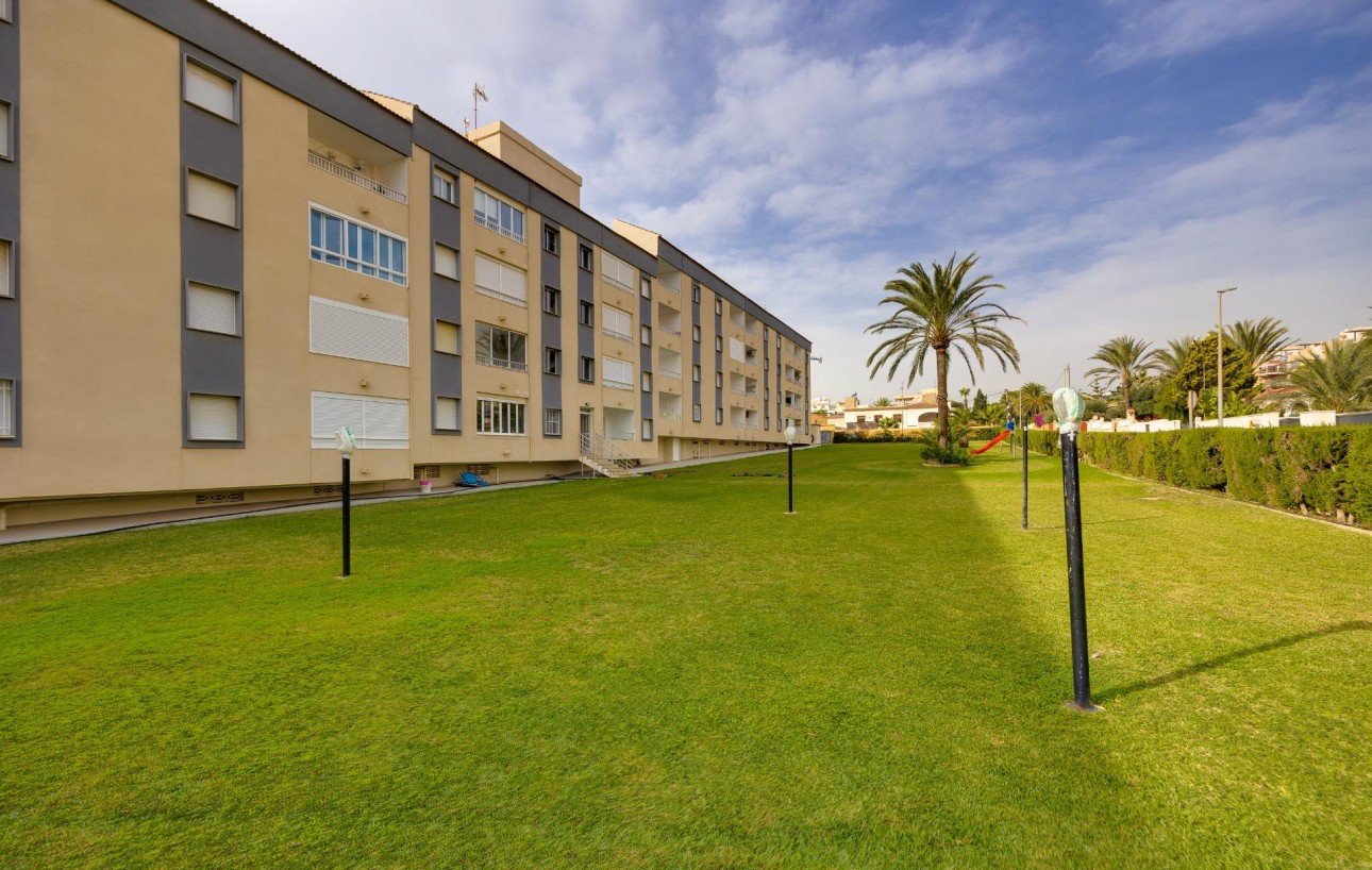 Resale - Wohnung - Torrevieja - Punta prima
