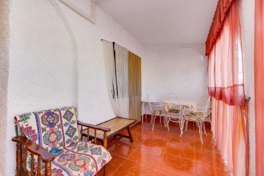 Resale - Chalet - Torrevieja - Playa de los locos