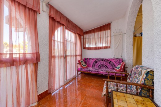 Resale - Chalet - Torrevieja - Playa de los locos