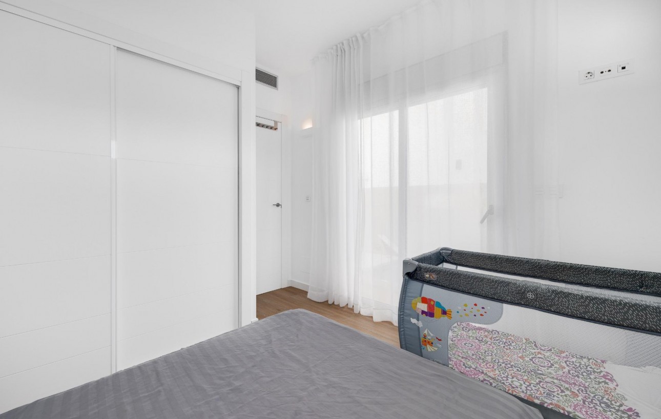 Venta - Chalet - Torrevieja - Los Frutales