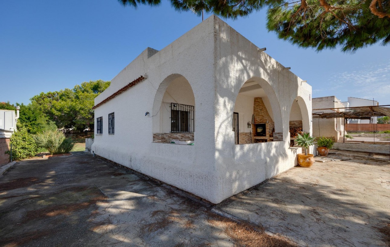 Venta - Chalet - Torrevieja - Los balcones