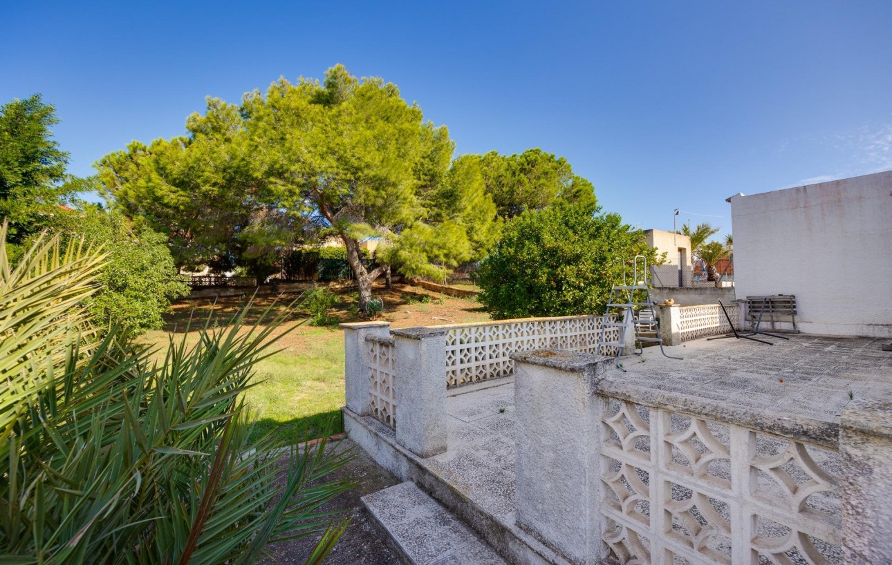 Venta - Chalet - Torrevieja - Los balcones