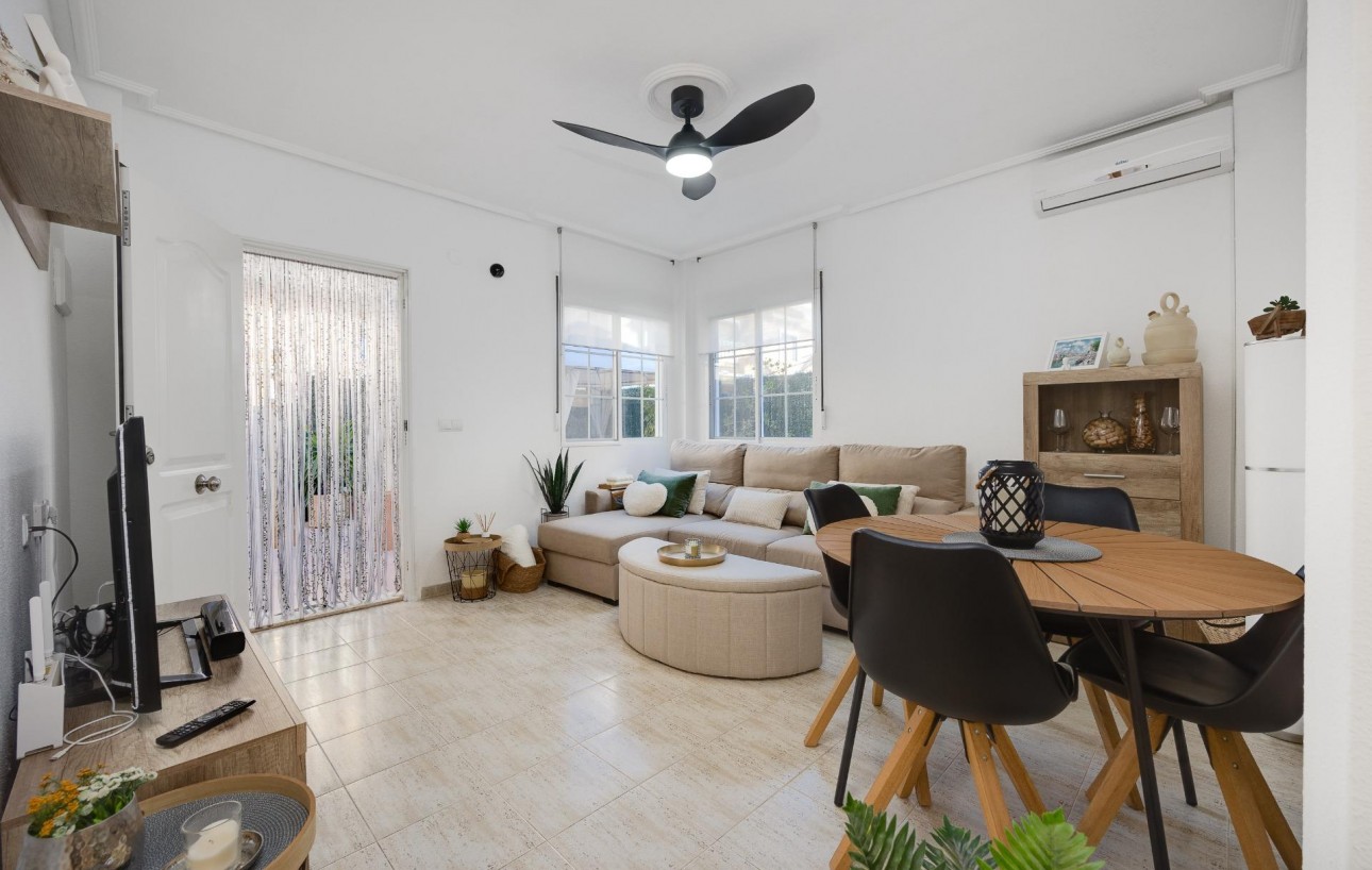 Venta - Bungalow Planta Baja - Torrevieja - Torreblanca