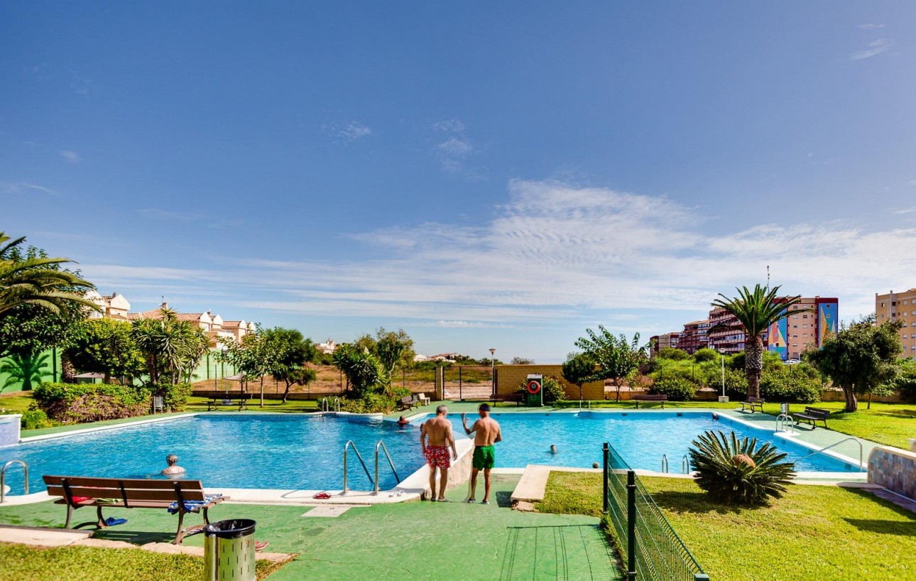 Venta - Bungalow Planta Baja - Torrevieja - Torreblanca