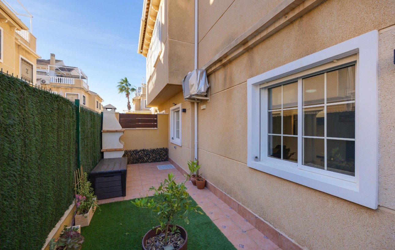 Venta - Bungalow Planta Baja - Torrevieja - Torreblanca