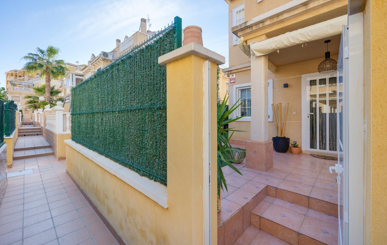 Venta - Bungalow Planta Baja - Torrevieja - Torreblanca