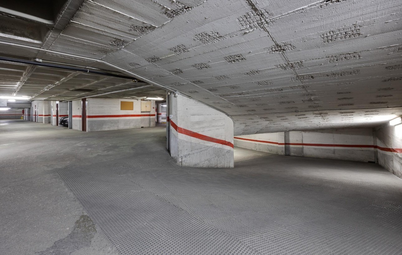 Sale - Garage - Torrevieja - Playa del cura