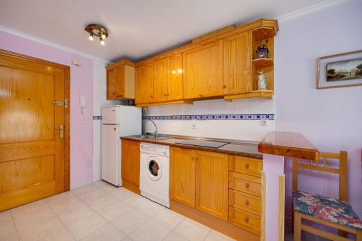 Resale - Lägenhet - Torrevieja - Acequion