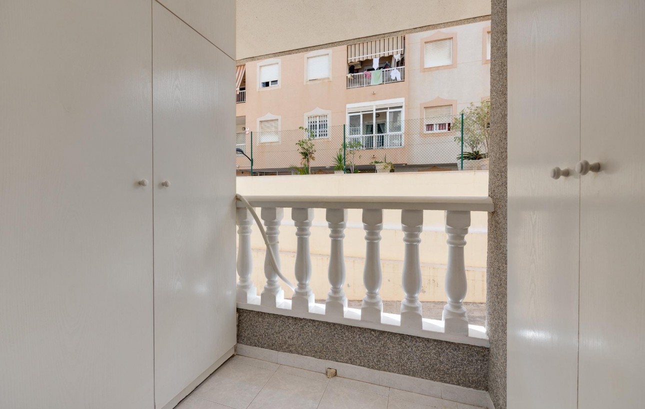 Sale - Apartment - Torrevieja - Acequion