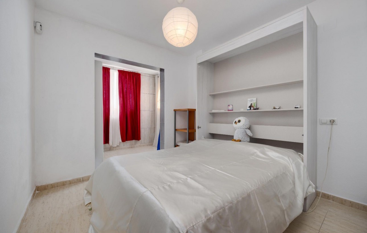 Resale - Wohnung - Torrevieja - La Siesta - El Salado - Torreta