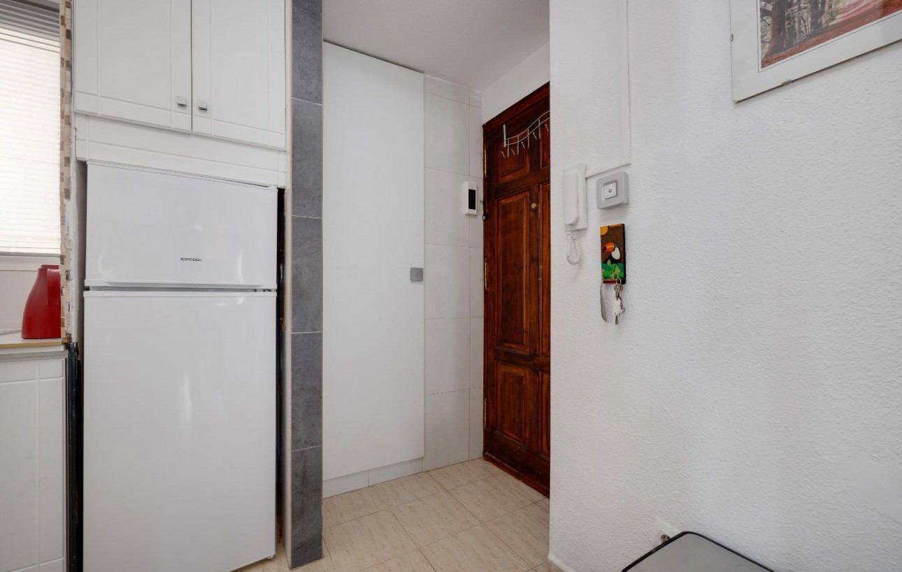 Resale - Wohnung - Torrevieja - La Siesta - El Salado - Torreta