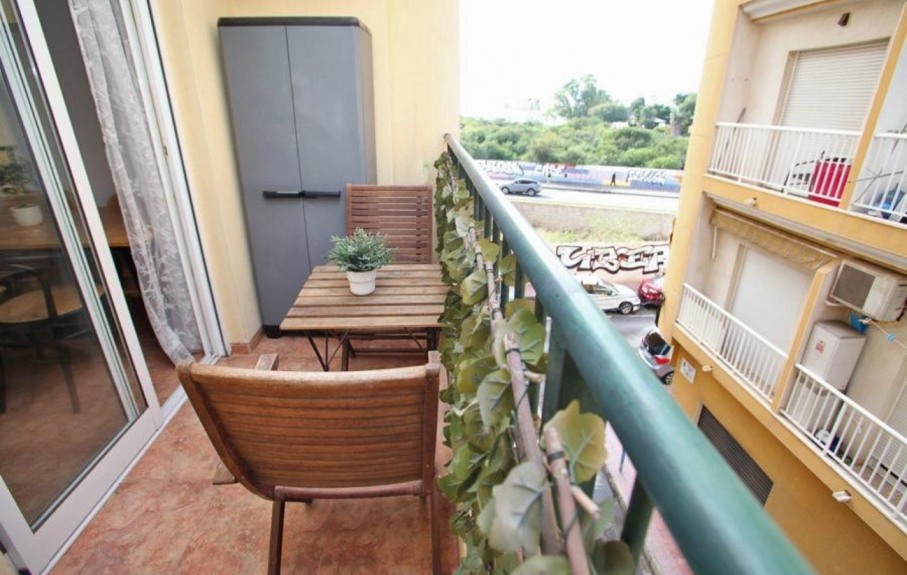 Resale - Lägenhet - Torrevieja - Centro