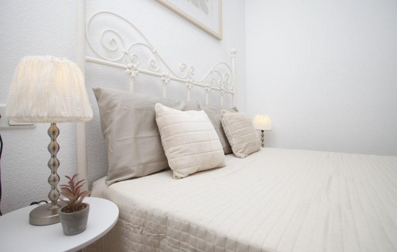 Resale - Lägenhet - Torrevieja - Centro