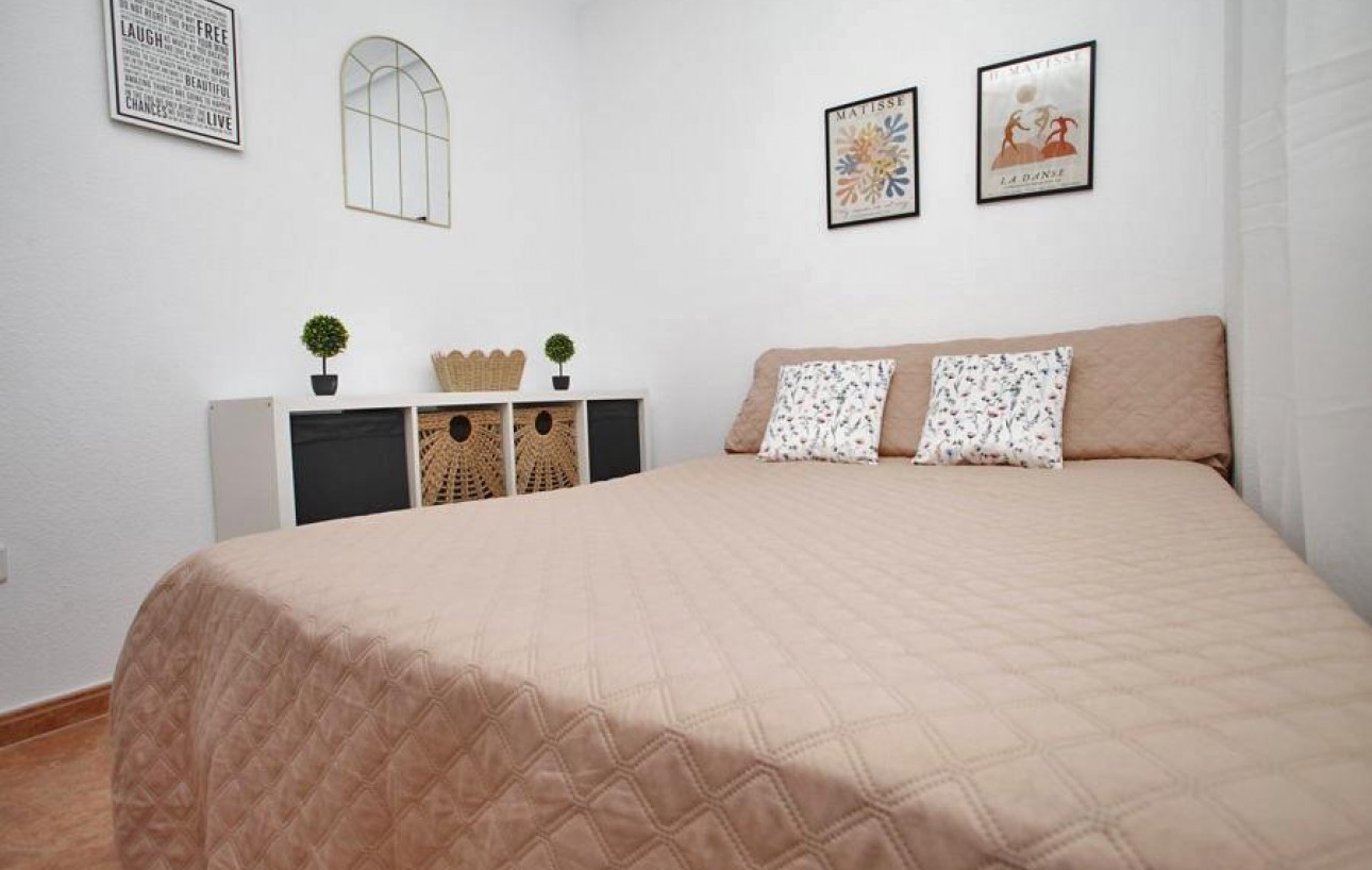 Resale - Lägenhet - Torrevieja - Centro