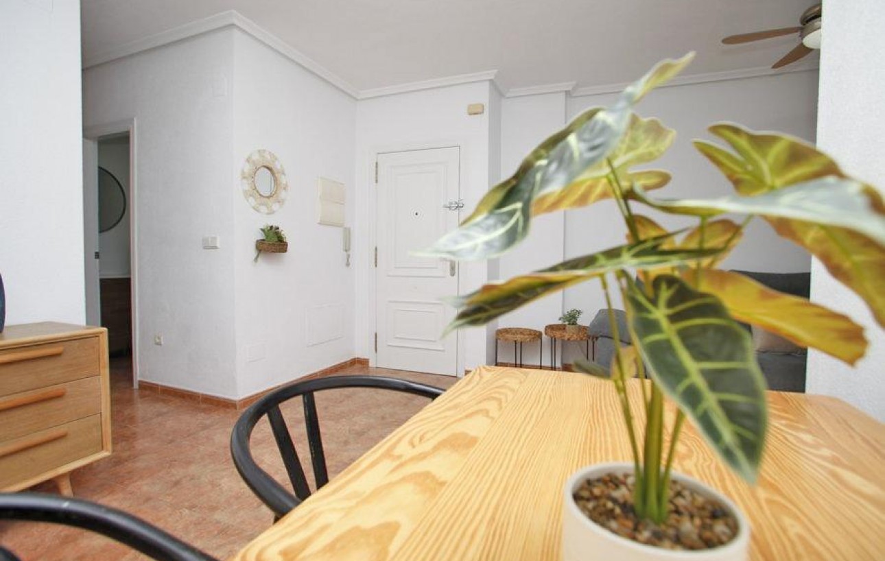 Resale - Lägenhet - Torrevieja - Centro